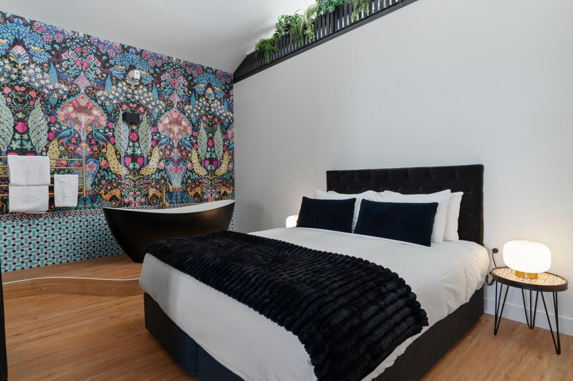 The Chamberson Hotel Дюндин Екстериор снимка A bedroom at the hotel