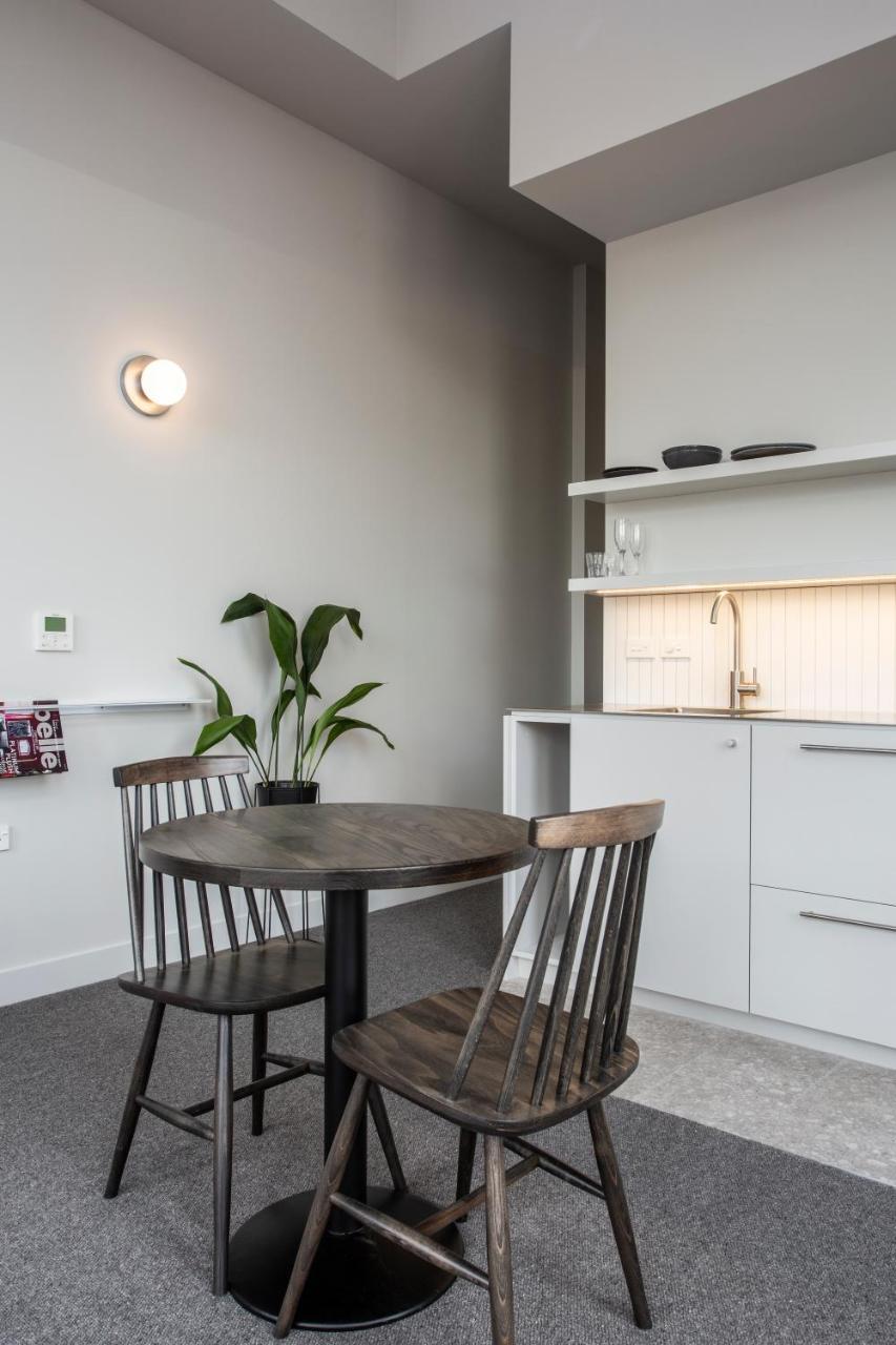 The Chamberson Hotel Дюндин Екстериор снимка Kitchenette